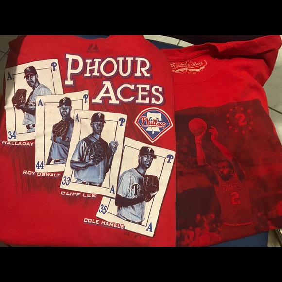 Mitchell & Ness Other - Philly sports T-shirt bundle